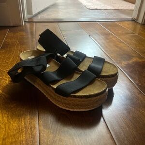 Steve Madden Black and Tan Wedge Sandals